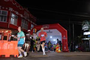 BIB: 
                            <button type="button" onclick="openModal(26259718)" class="btn btn-primary btn-sm float-right btn-popup" data-toggle="modal" data-target=".modal-high-quality">
                        <i class="fas fa-shopping-cart"></i> Add to Cart
                    </button>
                                            <button type="button" onclick="isThisMe(26259718, true)" class="btn btn-success btn-sm float-right btn-popup btn-isme hidden" data-toggle="tooltip" data-placement="bottom" title="นี่คือรูปของคุณใช่ไหม คลิกที่นี่เพื่อเอาเข้าอัลบั้ม">
                        <i class="fas fa-plus"></i> Add to album
                    </button>
                    <button type="button" onclick="isThisMe(26259718, false)" class="btn btn-warning btn-sm float-right btn-popup btn-isnotme hidden">
                        <i class="fas fa-ban"></i> Remove from album
                    </button>